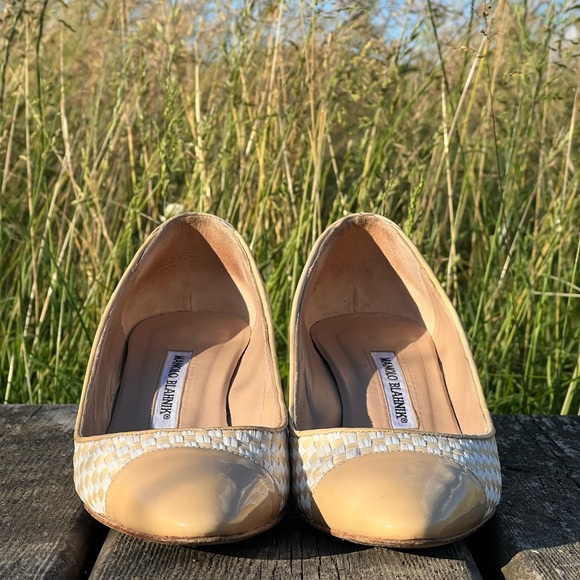 Manolo Blahnik heels - Picture 2 of 7